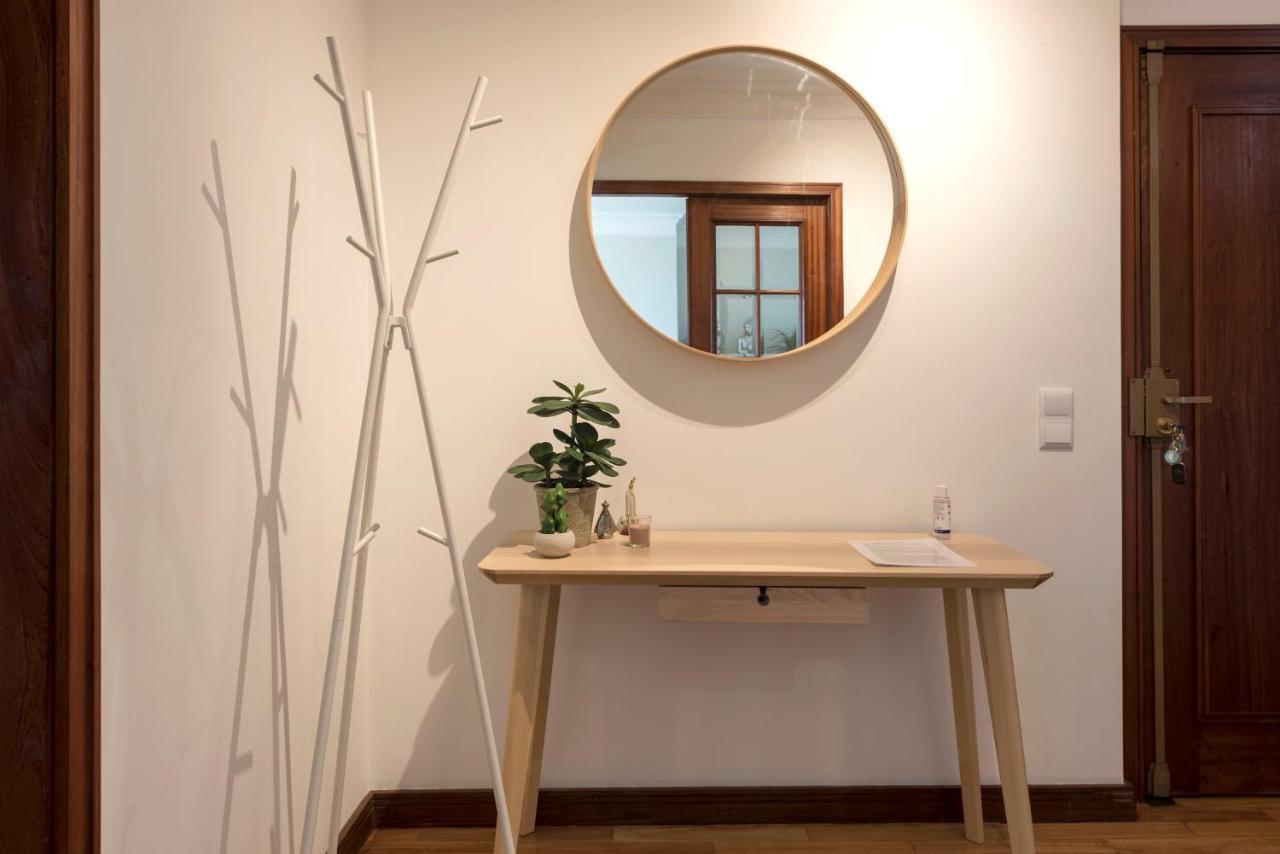 Lovelystay - Charming 3Br Flat W/ Free Parking In Devesas Vila Nova de Gaia Exteriör bild