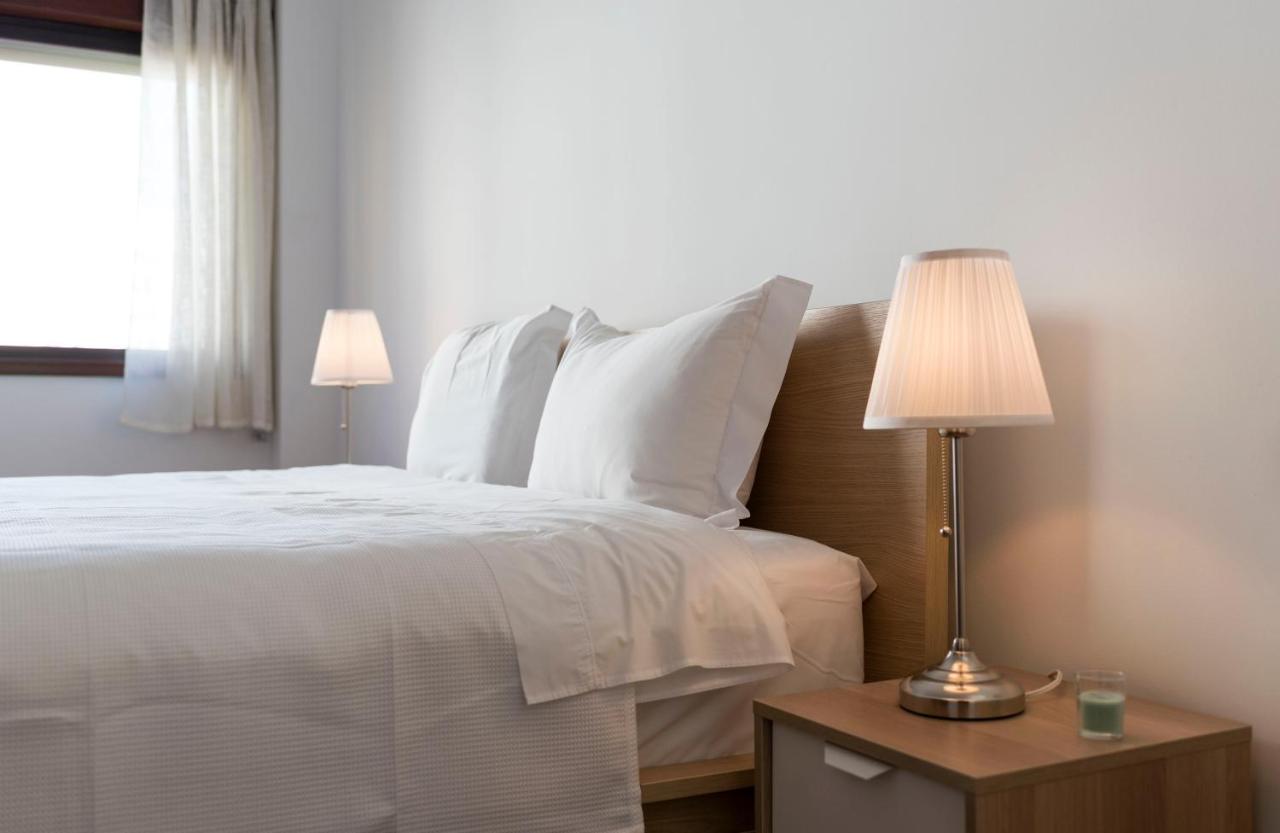 Lovelystay - Charming 3Br Flat W/ Free Parking In Devesas Vila Nova de Gaia Exteriör bild